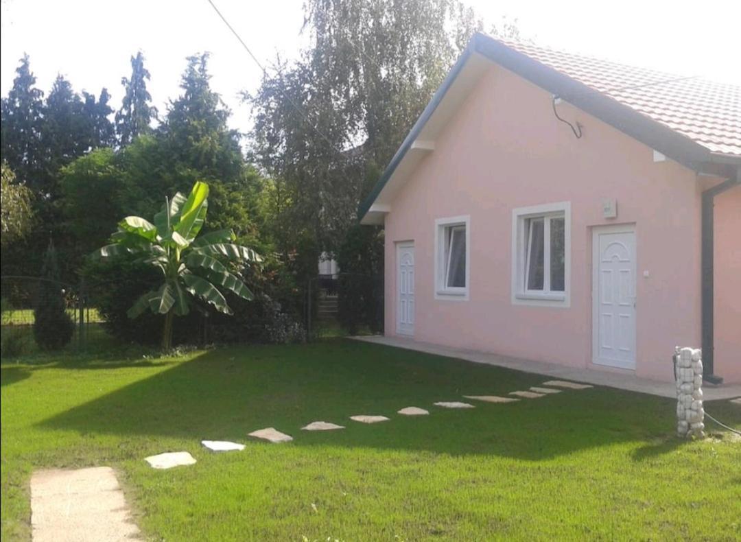 Apartman Garden House Vozdivac ภายนอก รูปภาพ